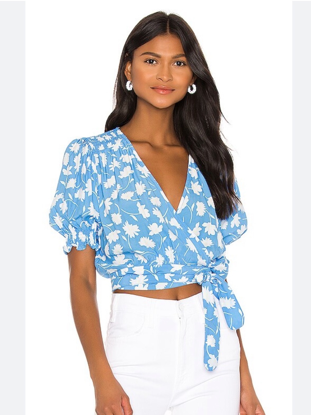 FAITHFULL THE BRAND • REVOLVE La Colle Crop Wrap Top Leyla Blue Floral Size S